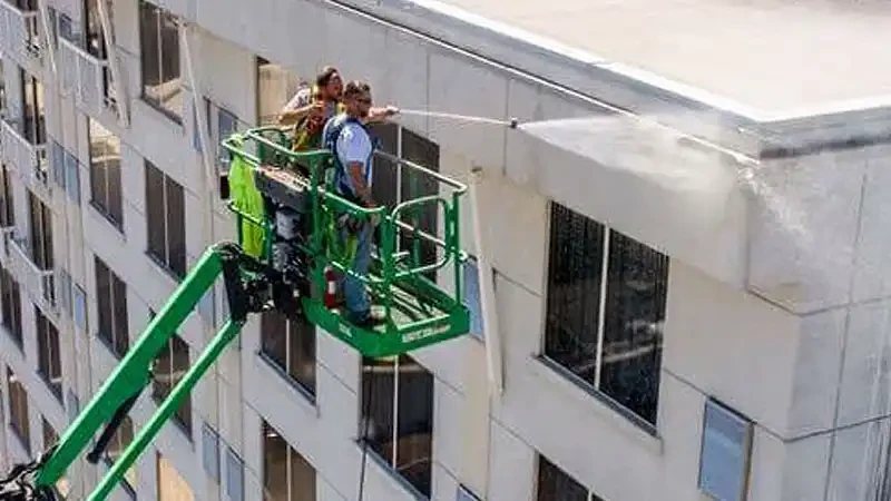 Soft & Pressure Washing